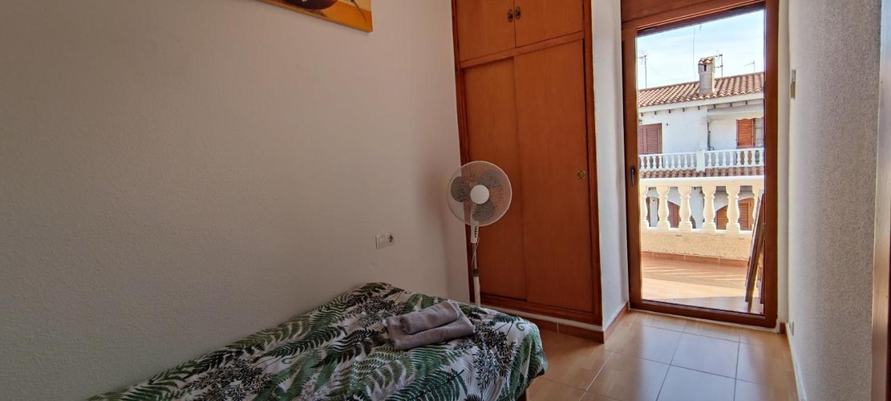 Beach Breeze Townhouse By The Beach Santa Pola Exterior photo